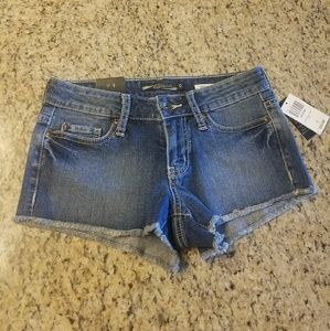 Lovesick jean shorts!